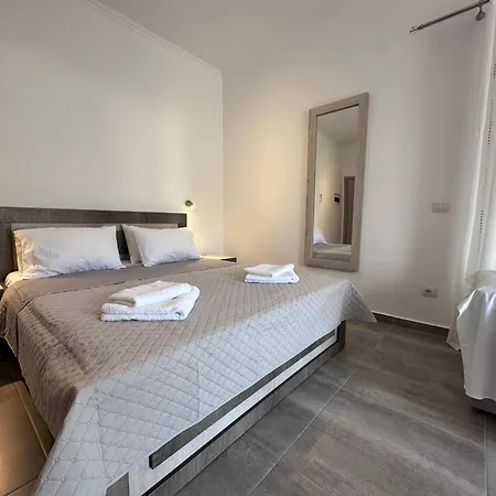 Appart hôtel Melina Himarë