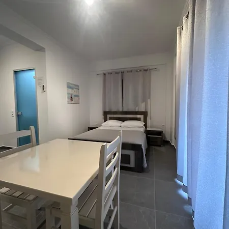 Melina 4* Himara
