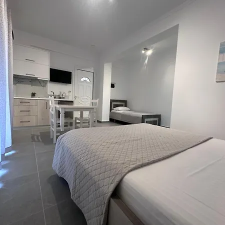Melina Hotel apartamentowy Himara