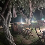 Ξενοδοχείο με διαμερίσματα Melina 4*