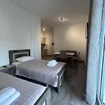 Melina 4*