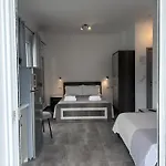 Aparthotel Melina Himarë