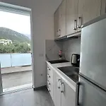 Aparthotel Melina Himarë