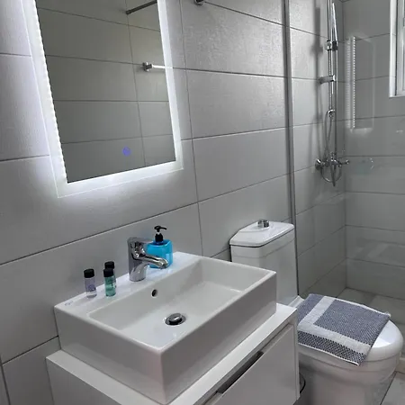 Melina Apartmanhotel Himara