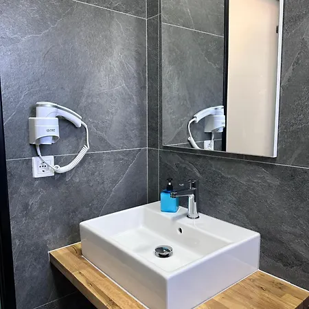 Melina Apartmanhotel 3*