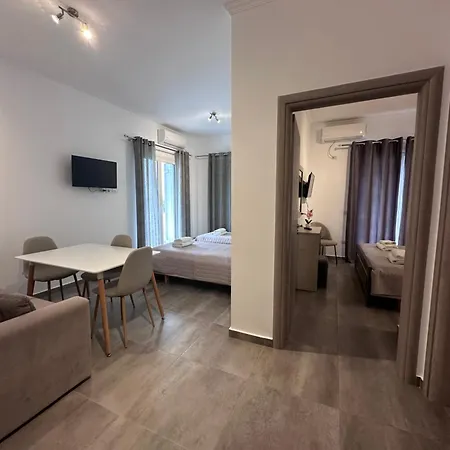 Melina Aparthotel